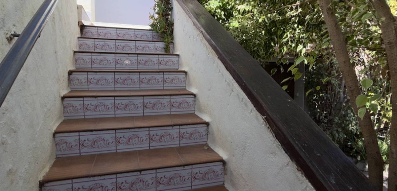 Venta - Finca / Country Property -
Rojales