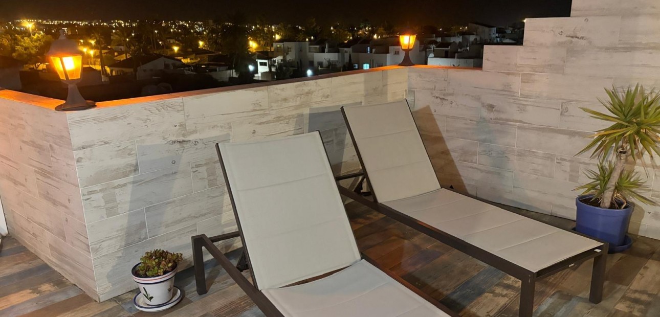 Venta - Ático -
Torrevieja - Nueva Torrevieja