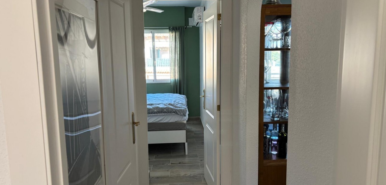 Venta - Ático -
Torrevieja - Nueva Torrevieja