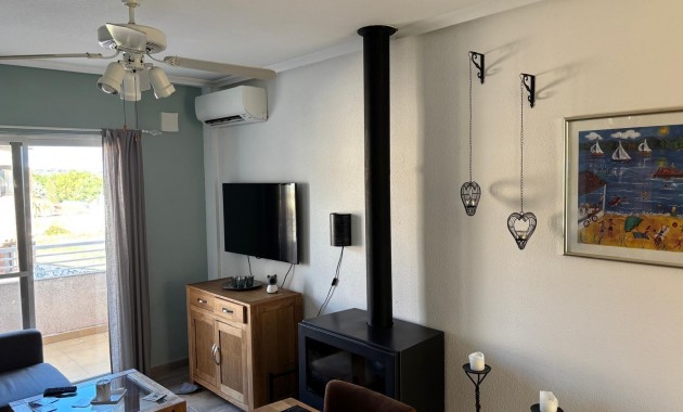 Venta - Ático -
Torrevieja - Nueva Torrevieja