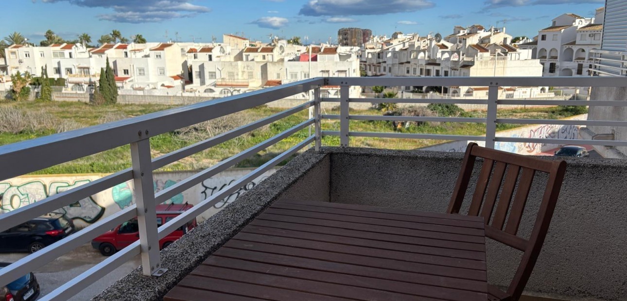 Venta - Ático -
Torrevieja - Nueva Torrevieja