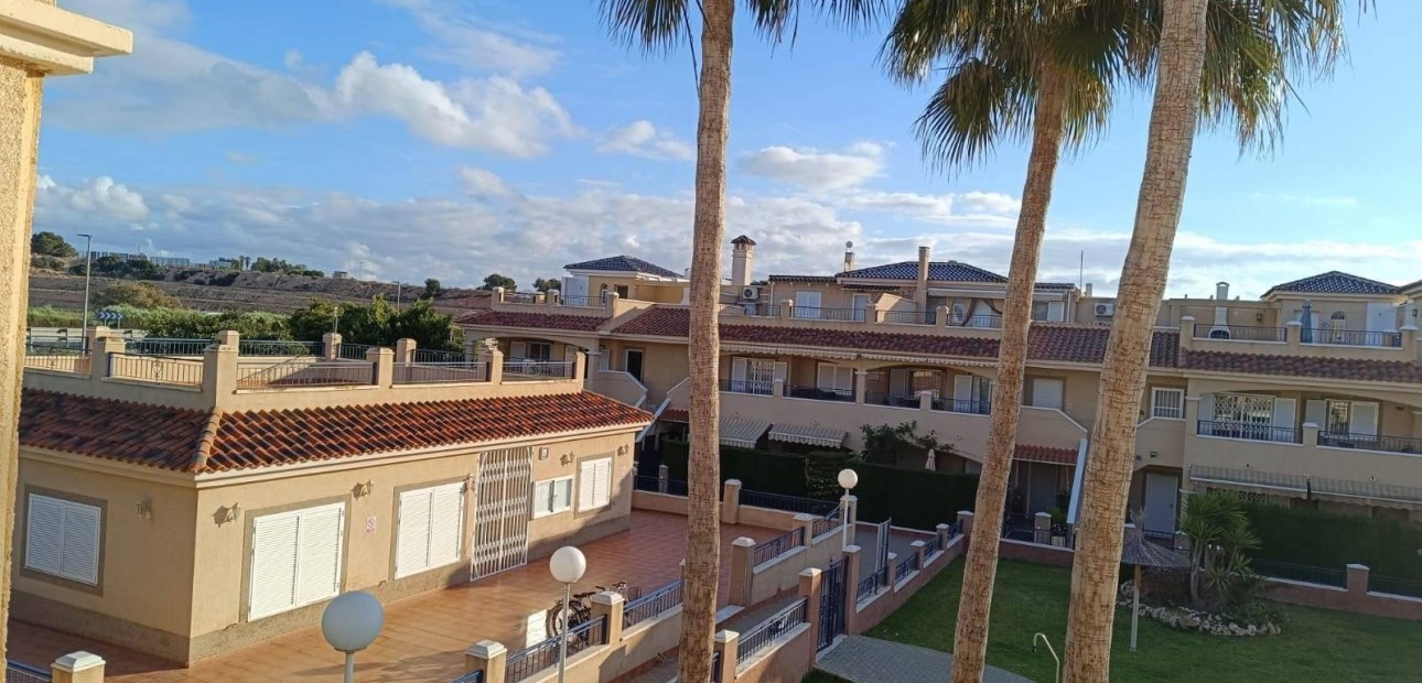 Venta - Duplex -
Pilar de la Horadada - Zona Pueblo