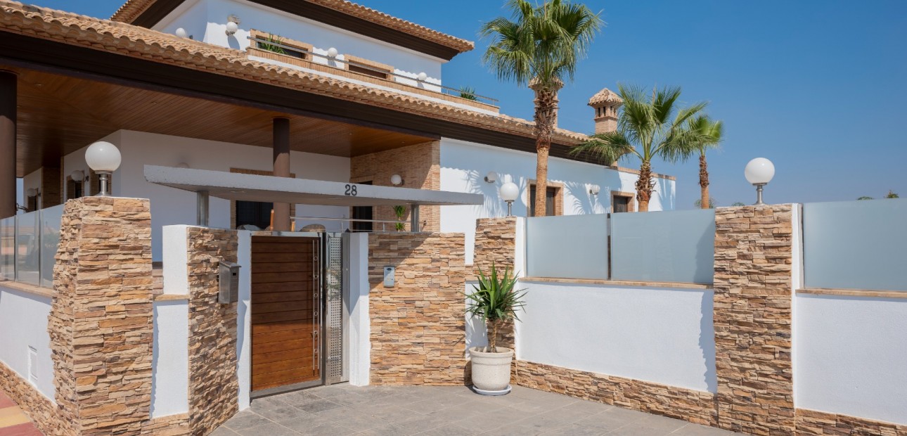 Sale - Detached Villa -
Jerónimo y Avileses - Jerónimo y Avileses - Town