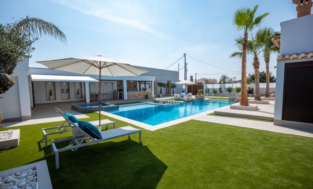 Sale - Detached Villa -
Jerónimo y Avileses - Jerónimo y Avileses - Town