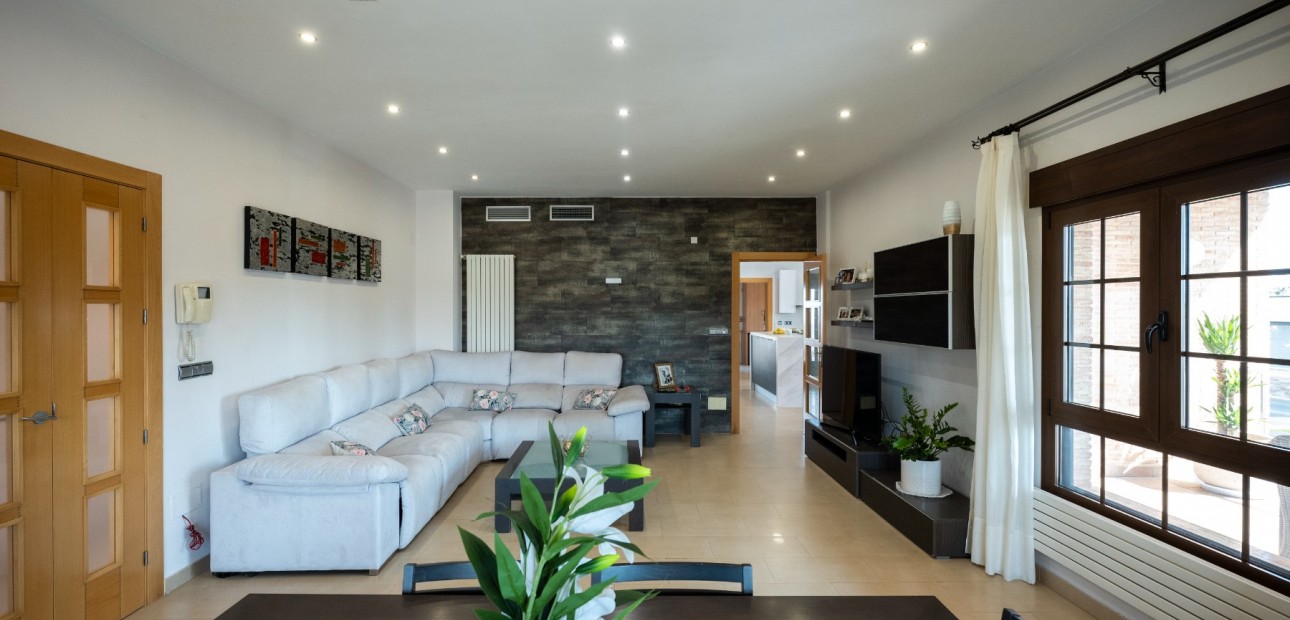 Sale - Detached Villa -
Jerónimo y Avileses - Jerónimo y Avileses - Town