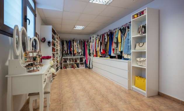 Sale - Detached Villa -
Jerónimo y Avileses - Jerónimo y Avileses - Town