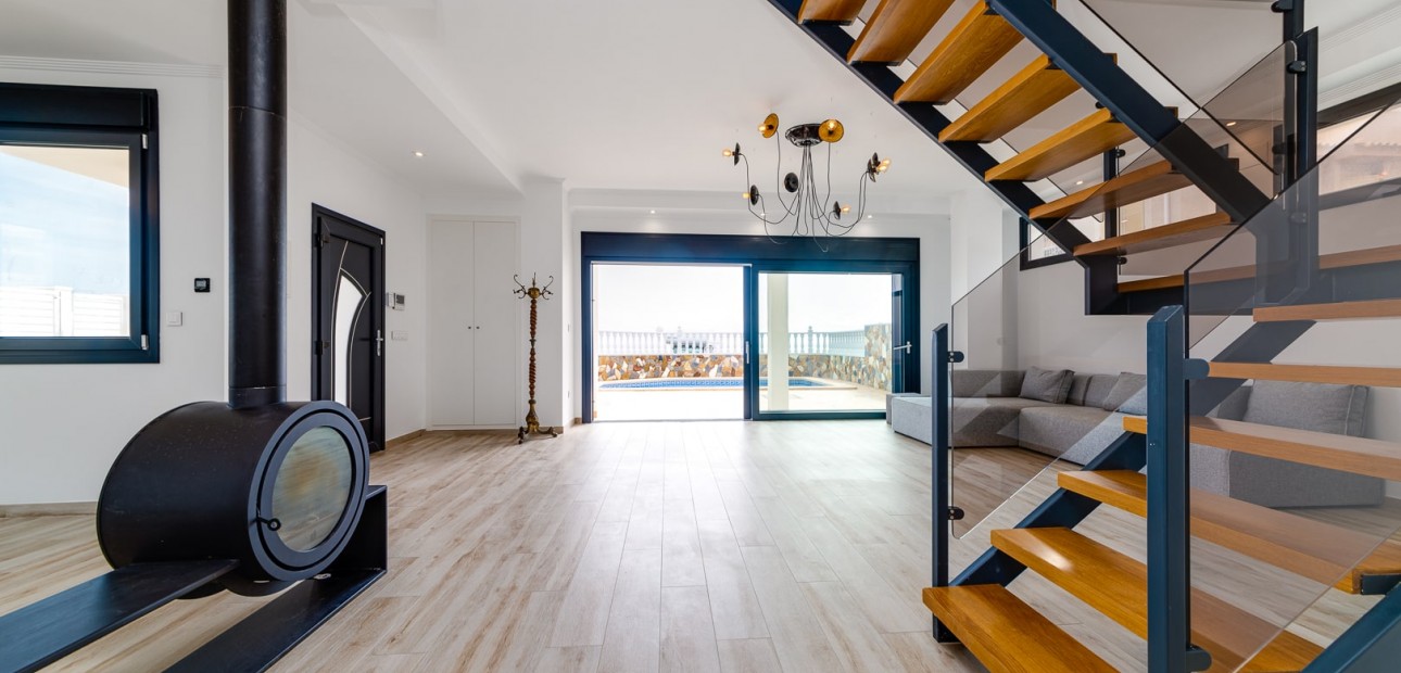 Sale - Detached Villa -
La Mata - La Mata - Town