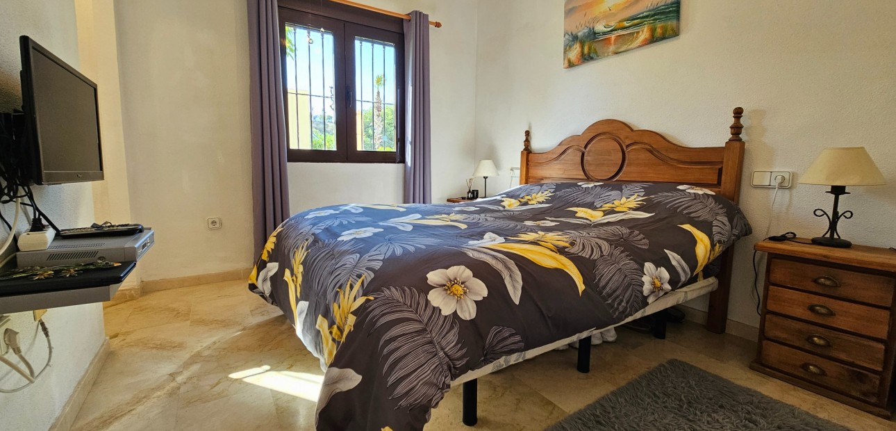 Sale - Apartment / flat -
Orihuela Costa - Las Ramblas