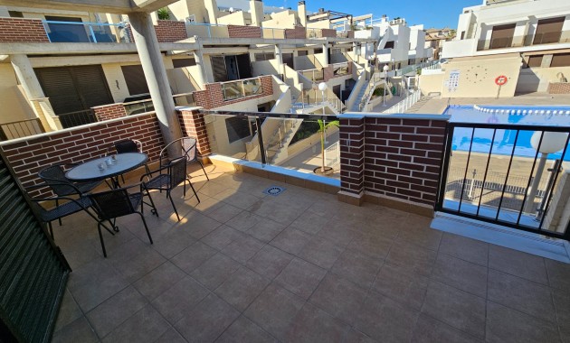 Herverkoop - duplex -
Orihuela Costa - Lomas de Cabo Roig