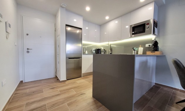 Venta - Apartamento / piso -
Orihuela Costa - Villamartin