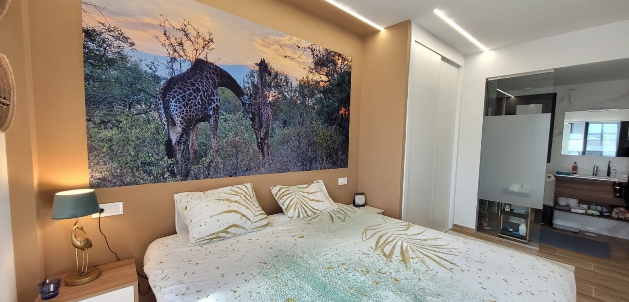 Venta - Apartamento / piso -
Orihuela Costa - Villamartin