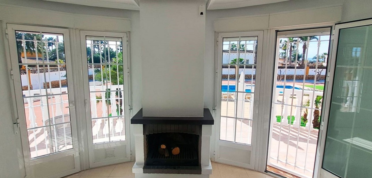 Sale - Country Property -
Catral - Catral - Country