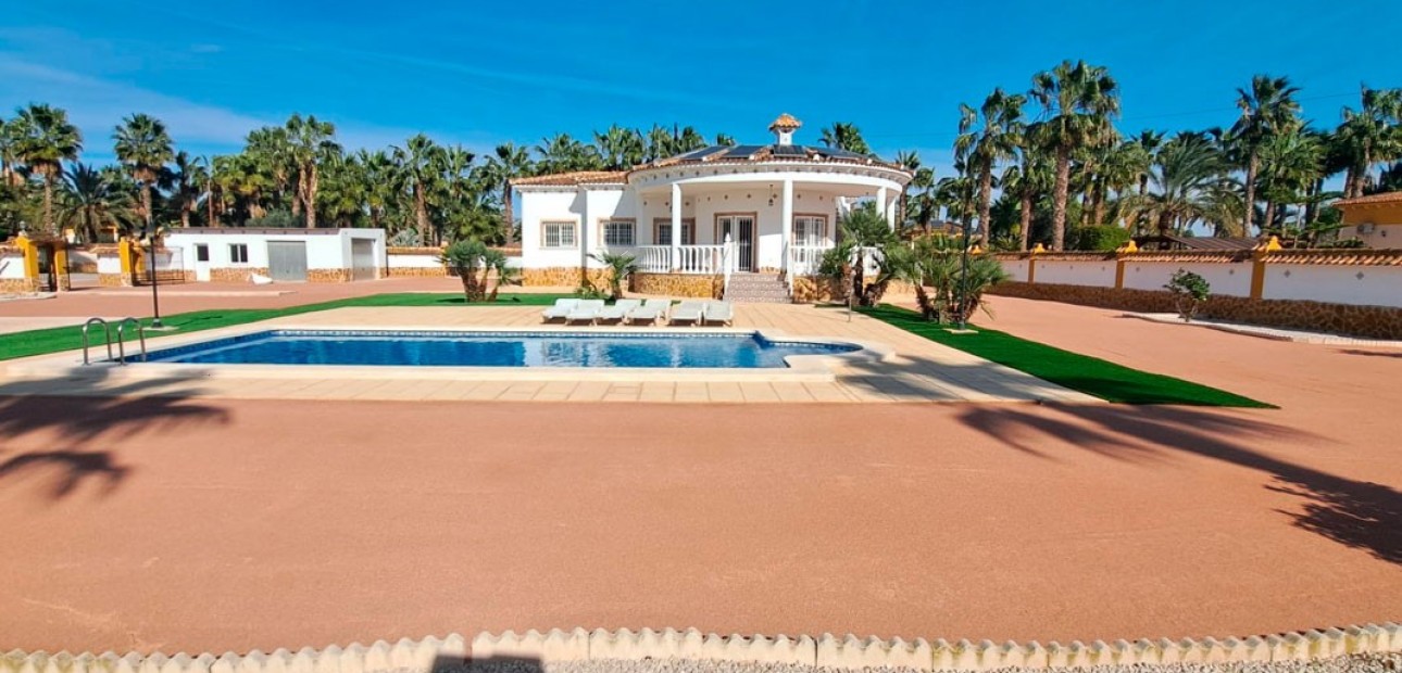 Sale - Country Property -
Catral - Catral - Country