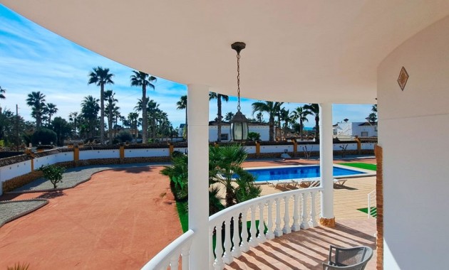 Sale - Country Property -
Catral - Catral - Country