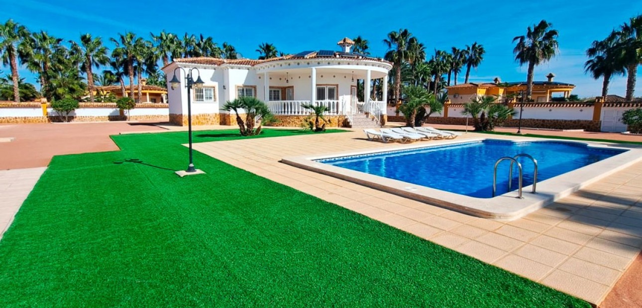 Sale - Country Property -
Catral - Catral - Country