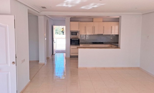 Sale - Country Property -
Catral - Catral - Country