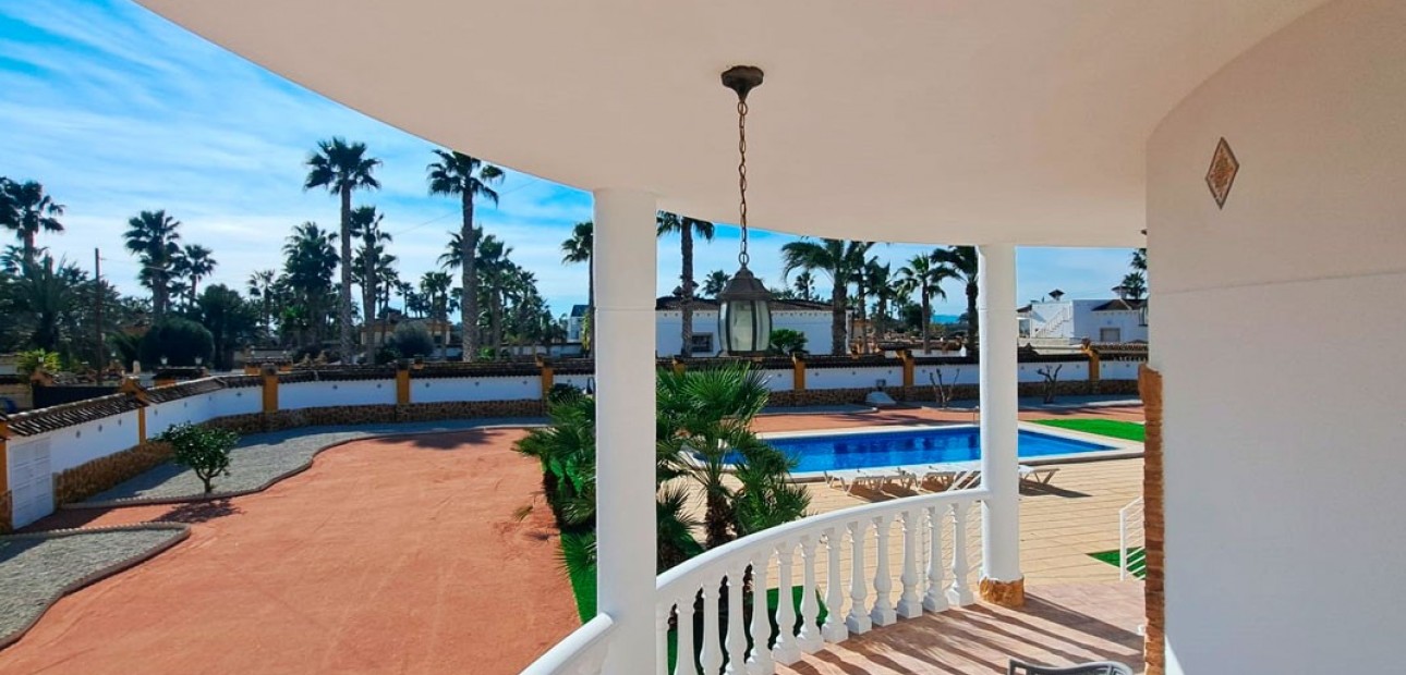 Sale - Country Property -
Catral - Catral - Country