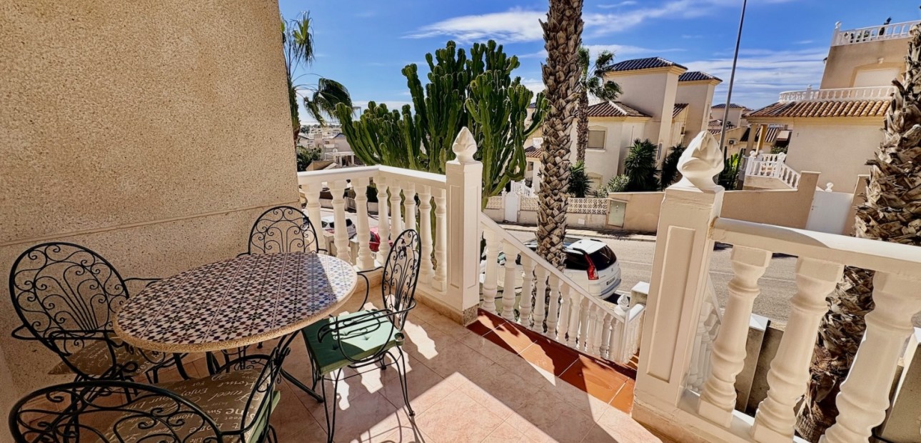 Sale - Single Family Home -
Orihuela Costa - Las Filipinas