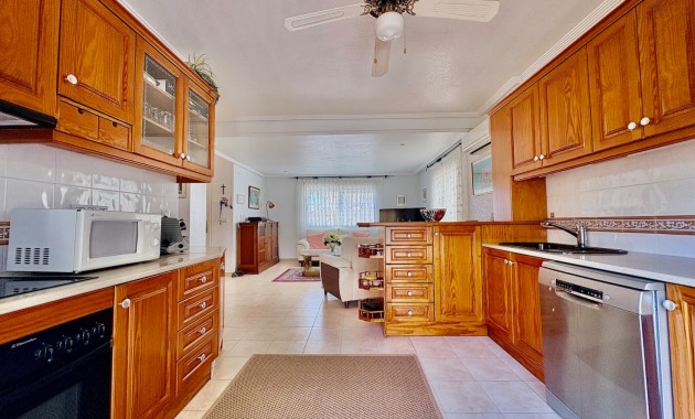 Sale - Single Family Home -
Orihuela Costa - Las Filipinas