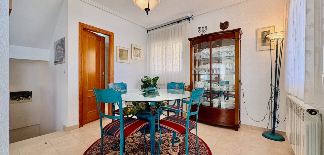 Sale - Single Family Home -
Orihuela Costa - Las Filipinas