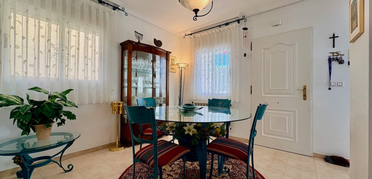 Sale - Single Family Home -
Orihuela Costa - Las Filipinas