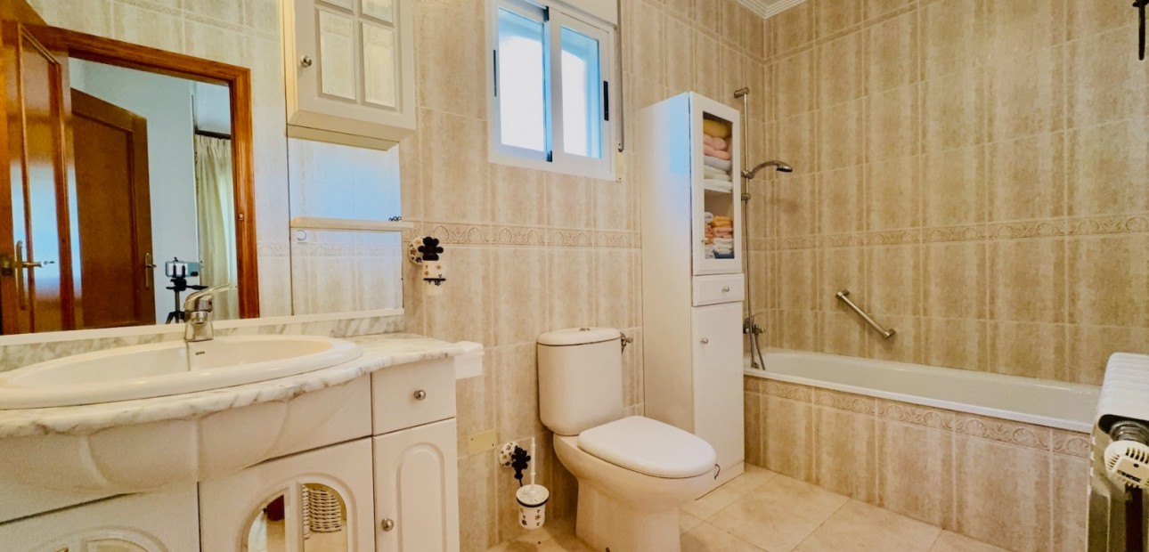 Sale - Single Family Home -
Orihuela Costa - Las Filipinas