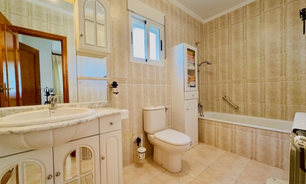 Sale - Single Family Home -
Orihuela Costa - Las Filipinas