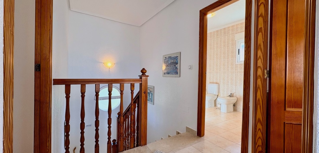 Sale - Single Family Home -
Orihuela Costa - Las Filipinas