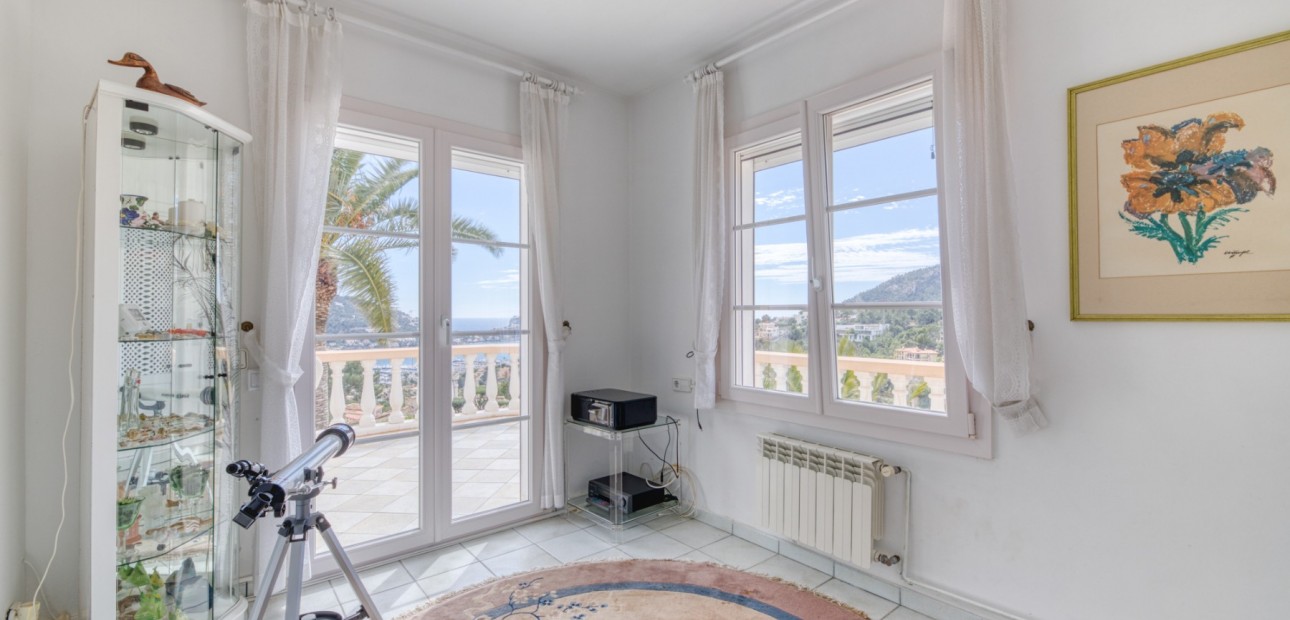 Venta - Villa -
Port d'Andratx - Andratx