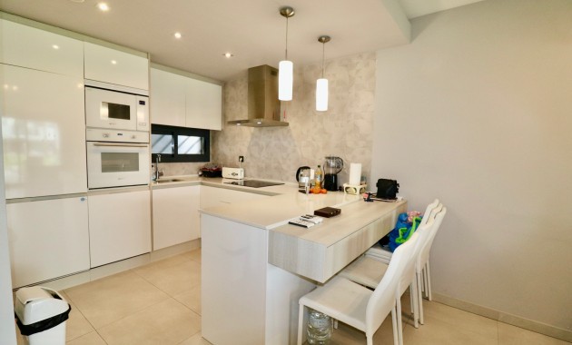 Herverkoop - Appartement / flat -
Guardamar del Segura - Guardamar - El Raso