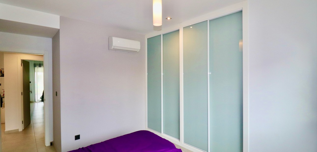 Herverkoop - Appartement / flat -
Guardamar del Segura - Guardamar - El Raso