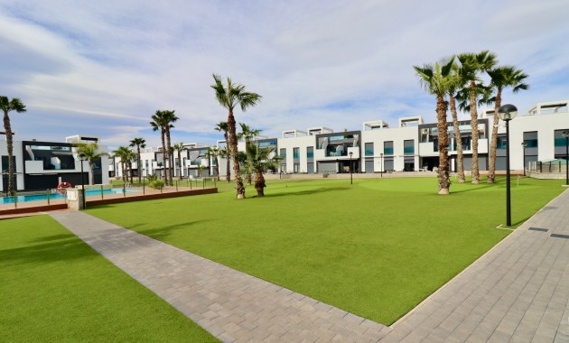 Herverkoop - Appartement / flat -
Guardamar del Segura - Guardamar - El Raso