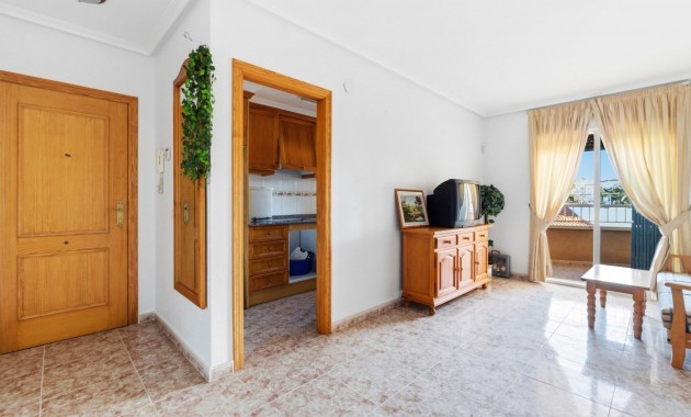 Venta - Apartamento / piso -
Torrevieja - Centro