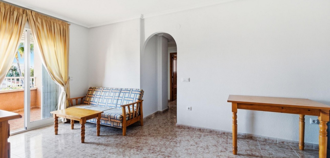 Venta - Apartamento / piso -
Torrevieja - Centro