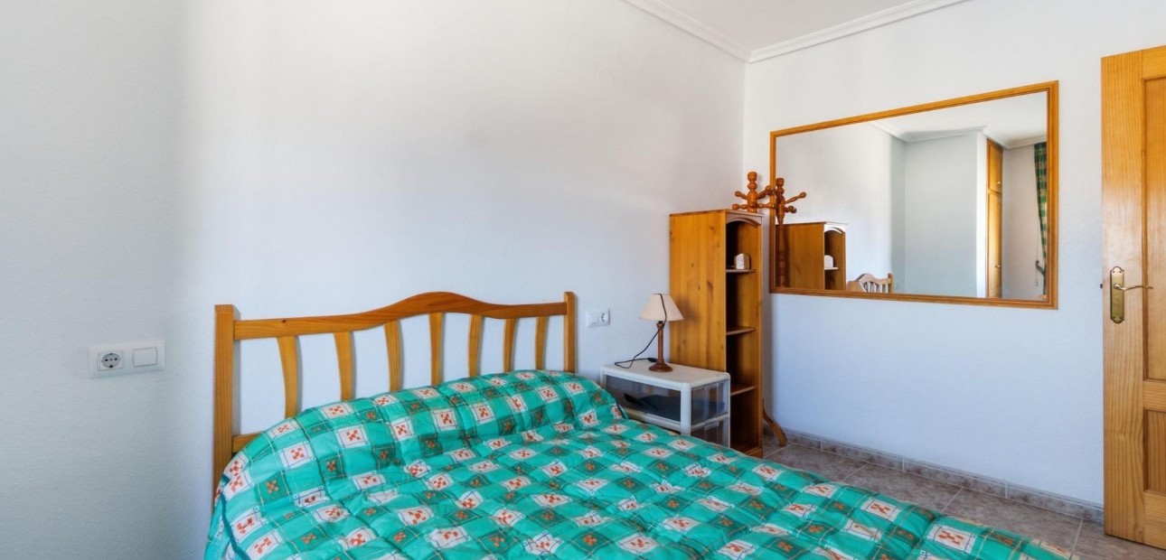 Venta - Apartamento / piso -
Torrevieja - Centro