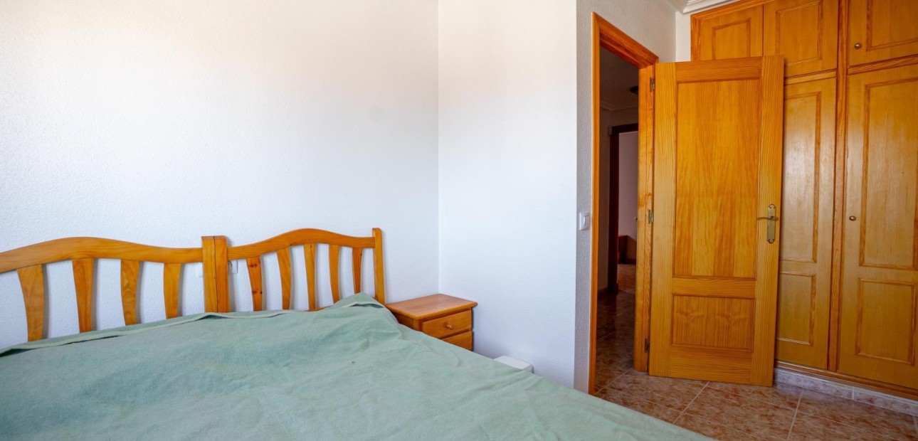 Venta - Apartamento / piso -
Torrevieja - Centro
