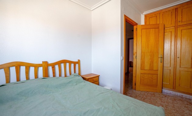 Venta - Apartamento / piso -
Torrevieja - Centro
