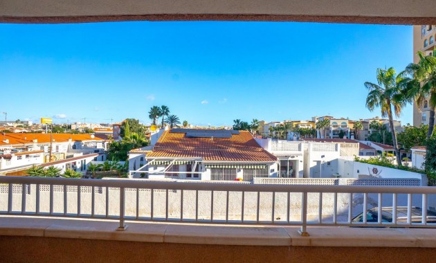 Venta - Apartamento / piso -
Torrevieja - Centro