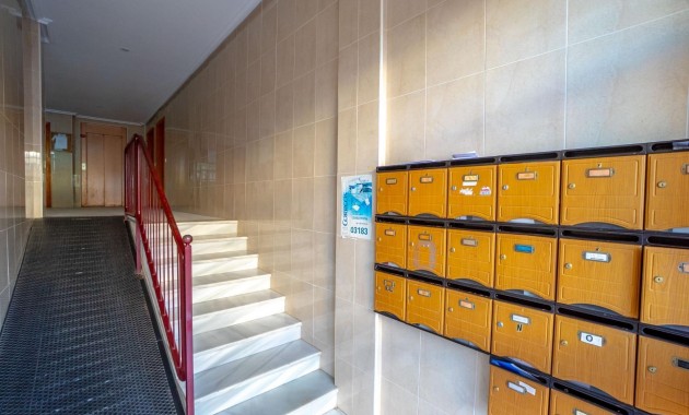 Venta - Apartamento / piso -
Torrevieja - Centro