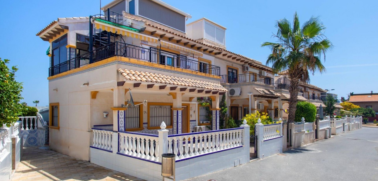 Venta - Bungalow -
Orihuela - Orihuela Ciudad