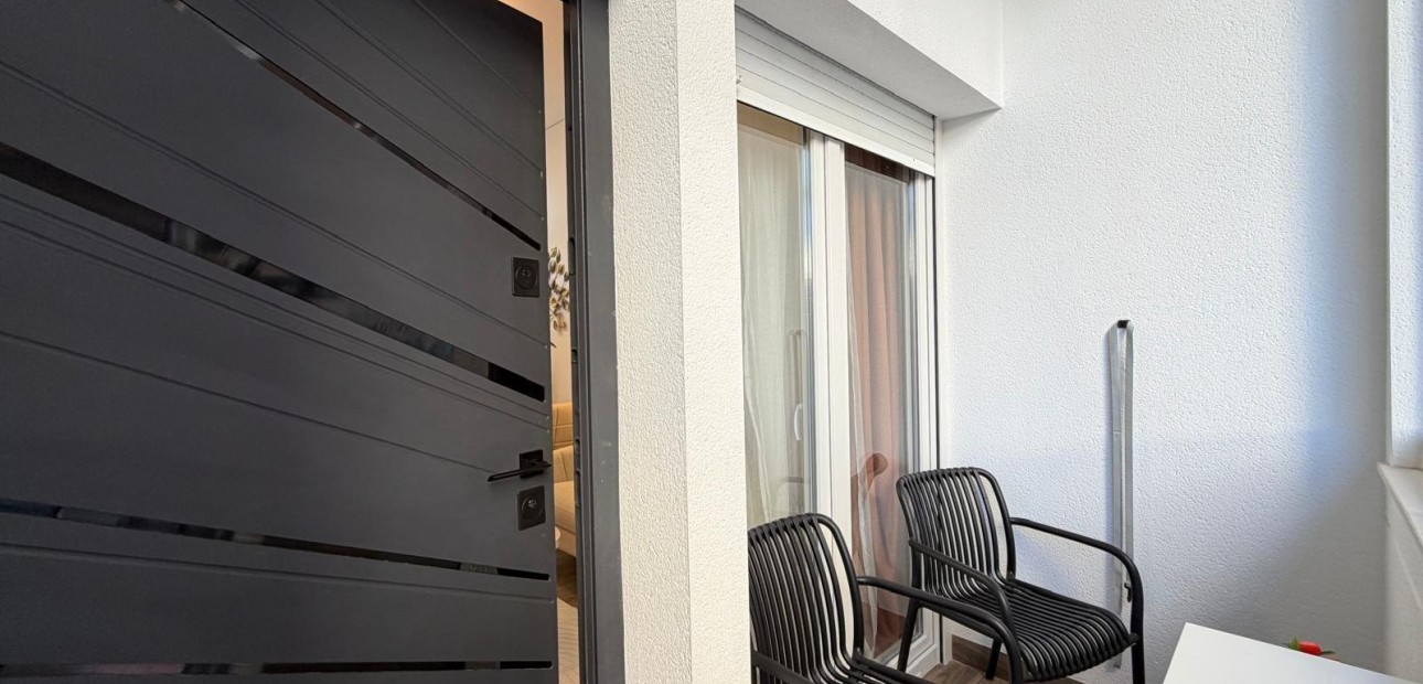 Venta - Apartamento / piso -
Torrevieja - torrevieja