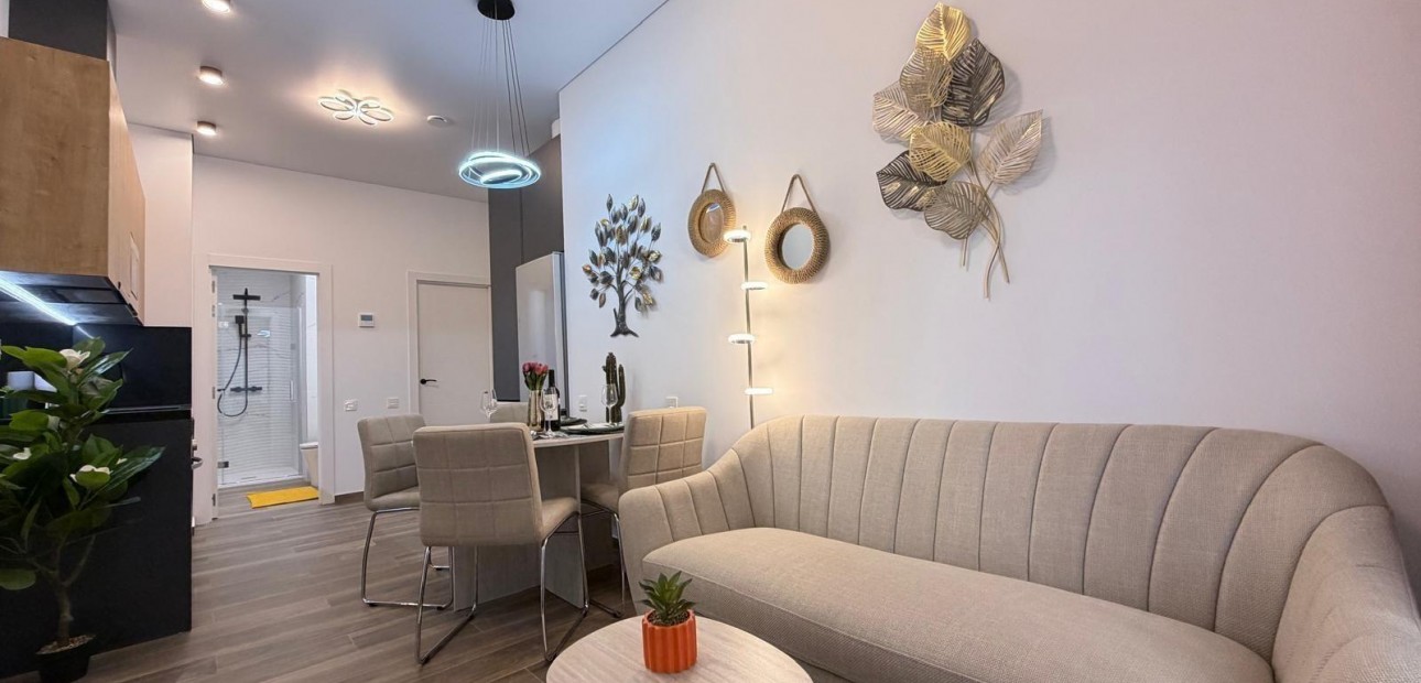 Venta - Apartamento / piso -
Torrevieja - torrevieja