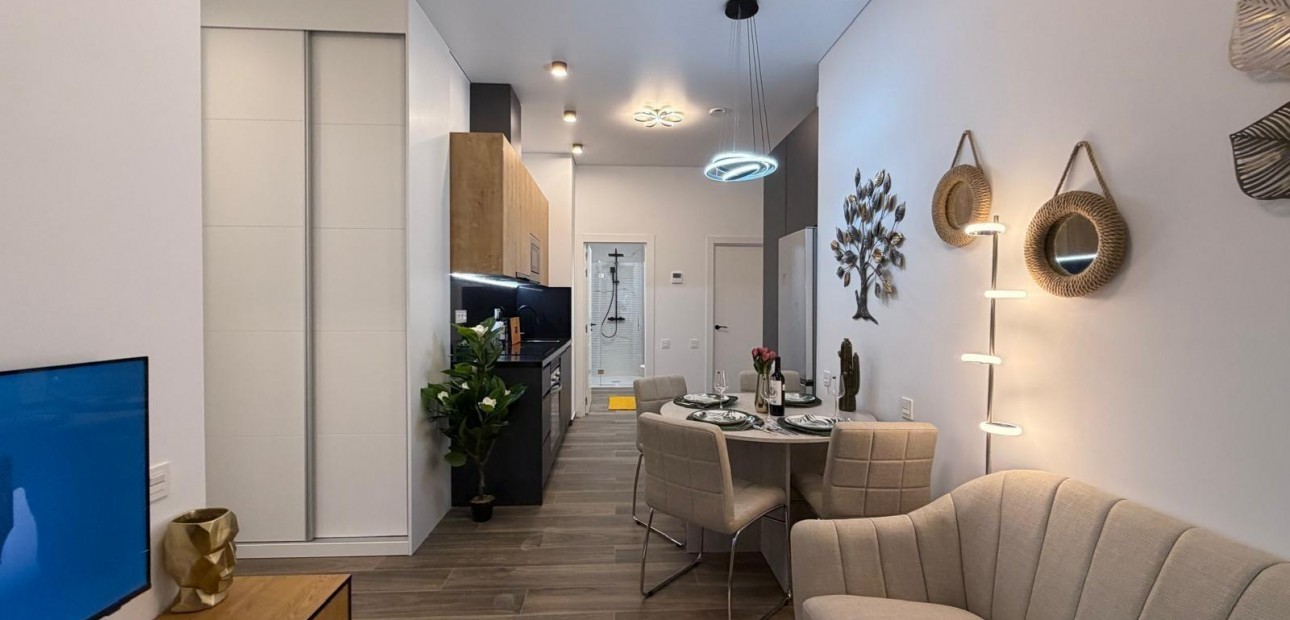 Venta - Apartamento / piso -
Torrevieja - torrevieja