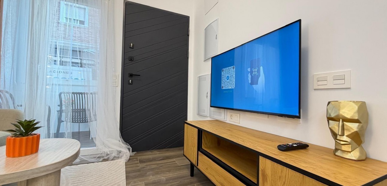 Venta - Apartamento / piso -
Torrevieja - torrevieja