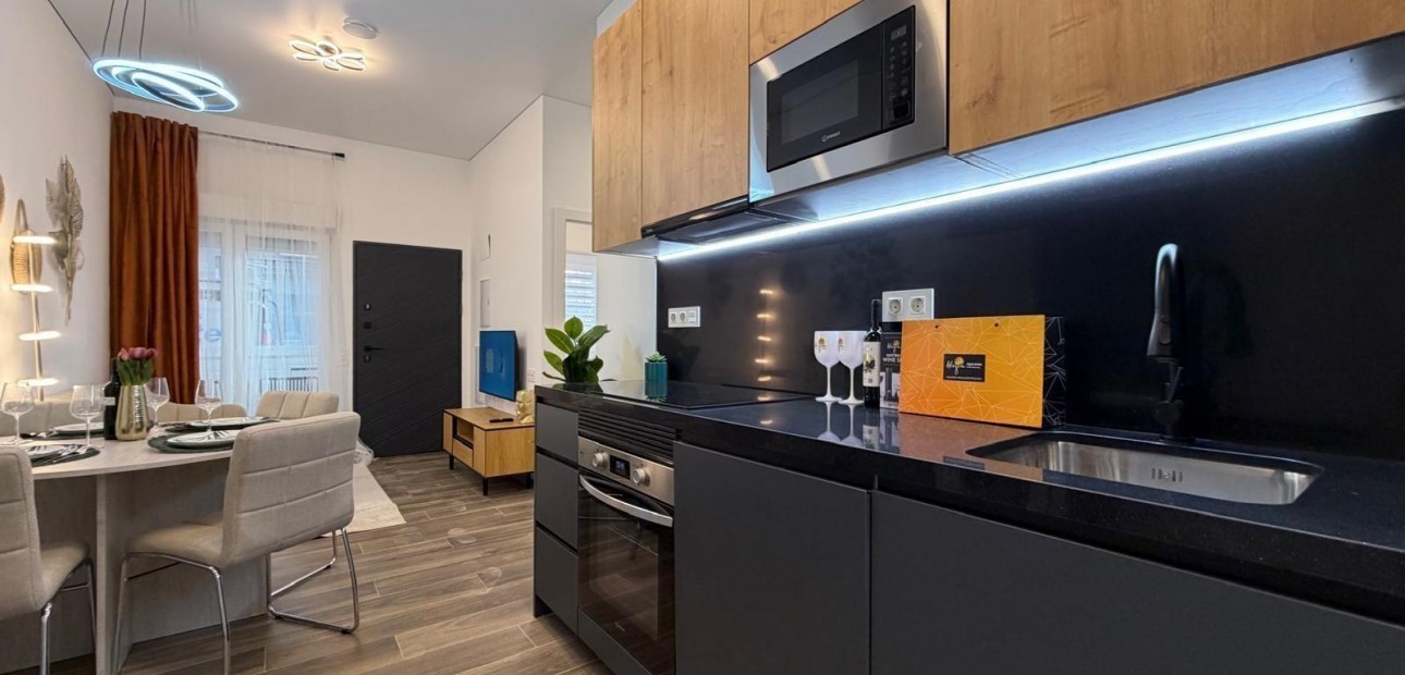 Venta - Apartamento / piso -
Torrevieja - torrevieja