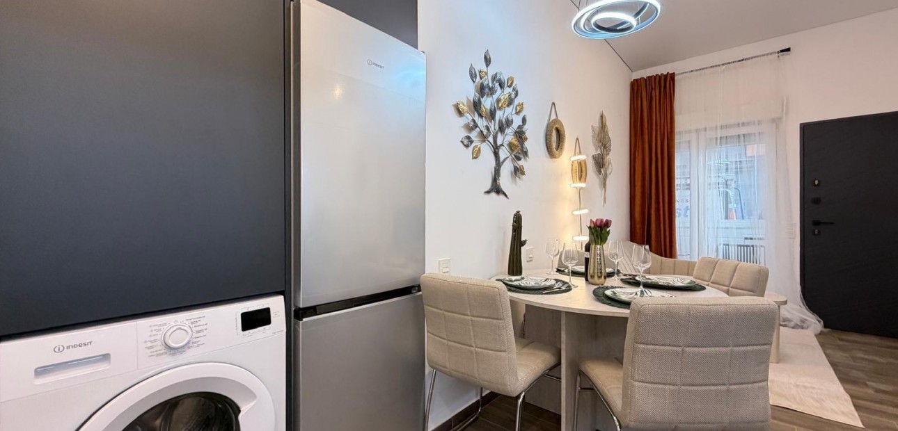 Venta - Apartamento / piso -
Torrevieja - torrevieja