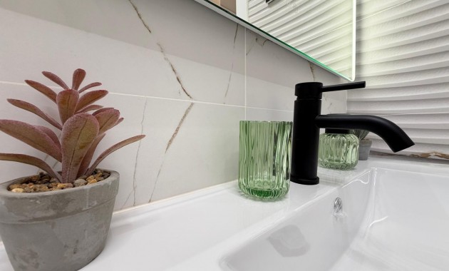 Venta - Apartamento / piso -
Torrevieja - torrevieja