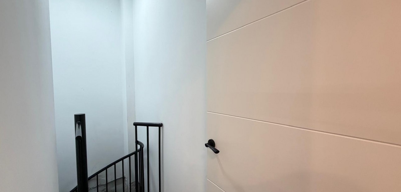 Venta - Apartamento / piso -
Torrevieja - torrevieja