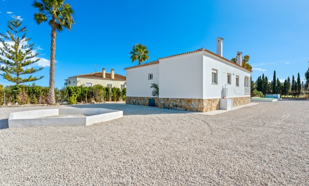 Herverkoop - Country Property -
Dolores - Dolores - Town