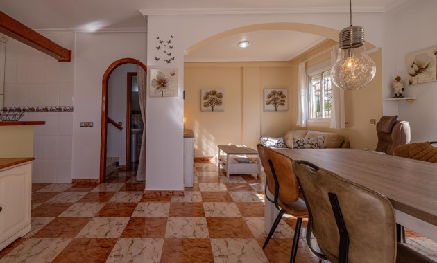 Venta - House - Quad -
La Zenia